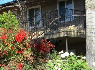 1149 E Hollyvale St #14, Azusa, CA 91702