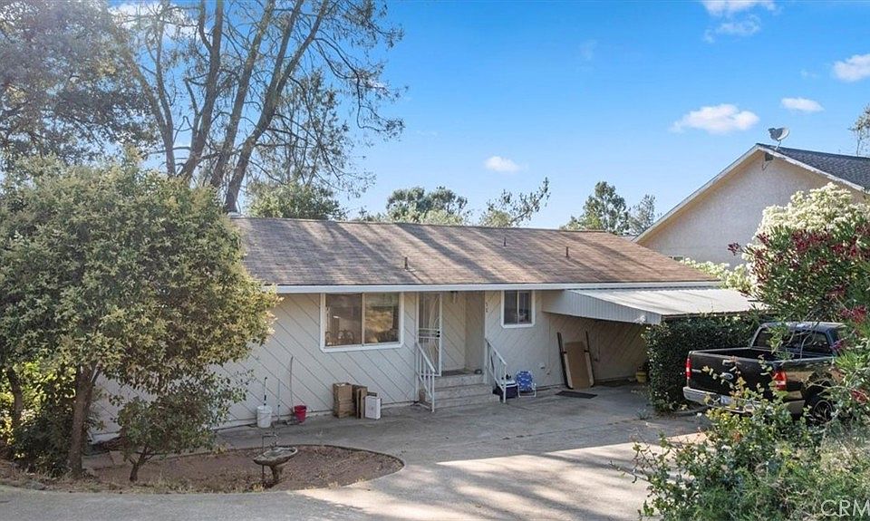 1st image of 37 La Foret Dr