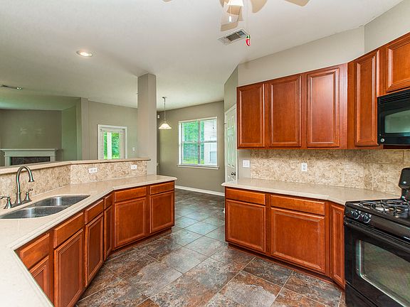 3rd image of 28438 Gray Eagle Dr