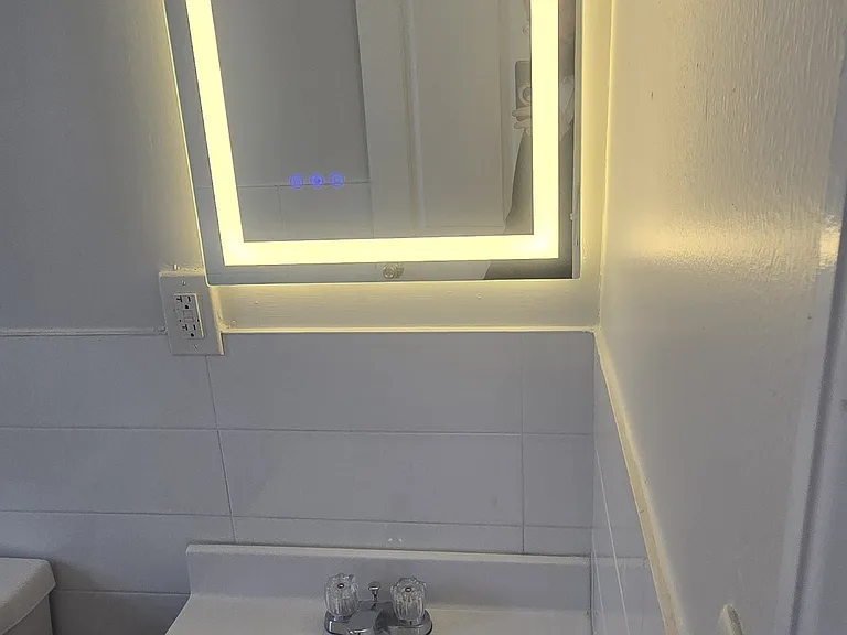 162 Bergen Ave #4B — Photo 7