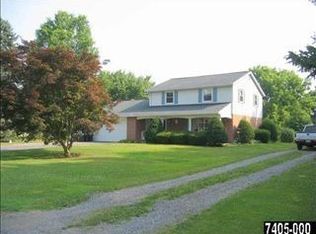 125 Big Rock Dr, Dover, PA 17315