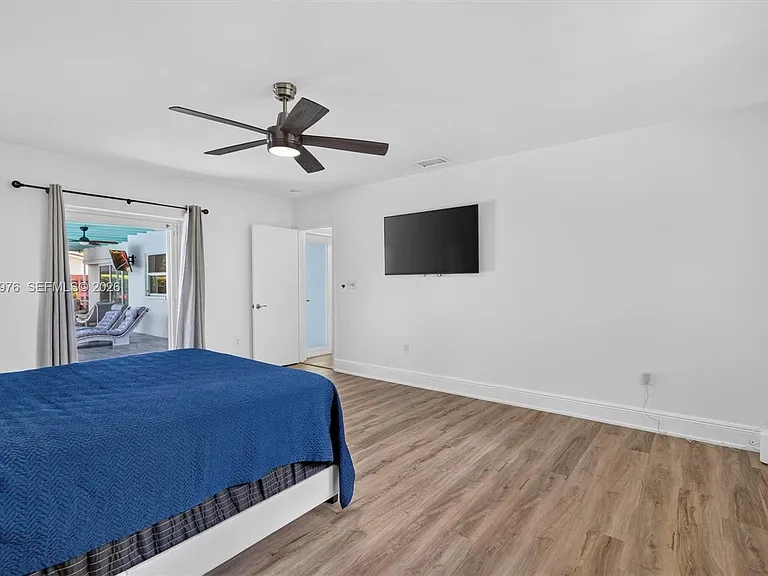 16840 SW 87th Ave — Photo 52