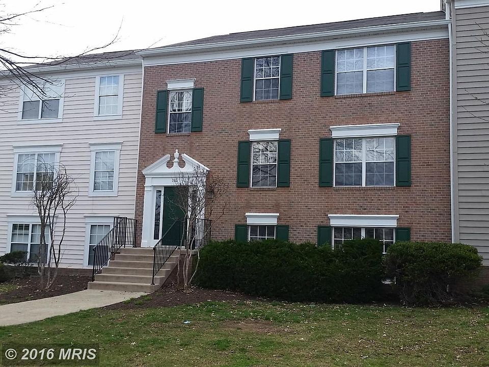 Lower Level Unit on Right