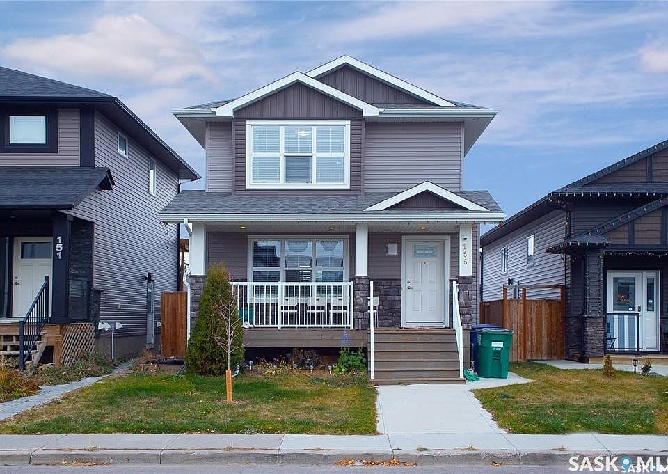 1st image of 155 Marlatte Crescent
