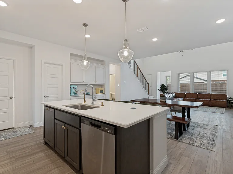 3508 Sunflower St — Photo 8