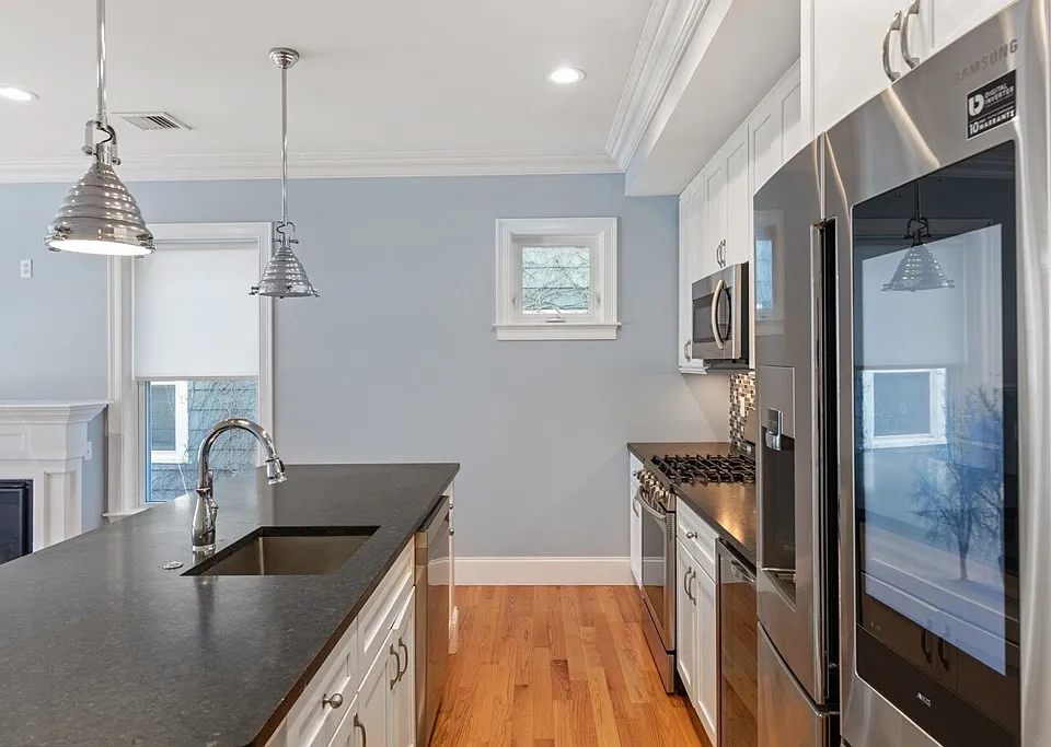 15 Preble St #4