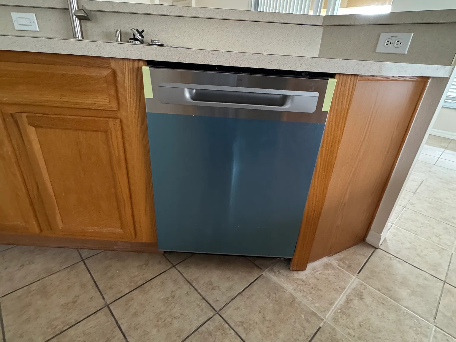 3 bed, 1851 sqft, $3,200 — Photo 3