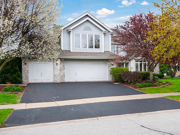 2nd image of 10616 Blue Heron Dr