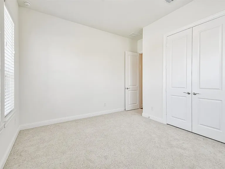 10818 Carolina Willow Ct — Photo 28