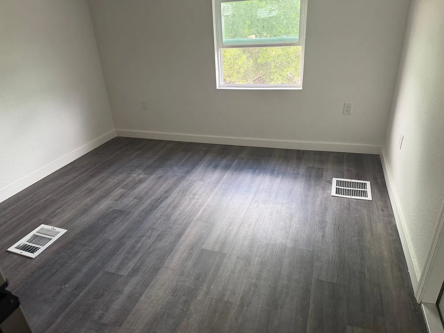 1 bed, 650 sqft, $1,350 — Photo 2