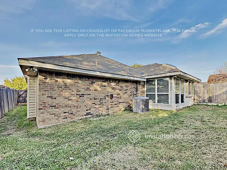2206 Cedarcrest Dr — Photo 18