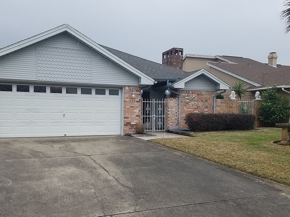 1st image of 316 Castle Dr
