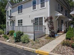 94 Jordan Ln, Middletown, NY 10940