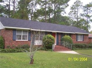 2003 Robinhood Rd, Albany, GA 31707