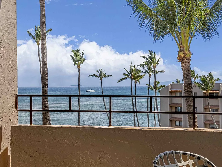 Hauoli St — Photo 8