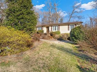 5119 Edinborough Rd, Greensboro, NC 27406