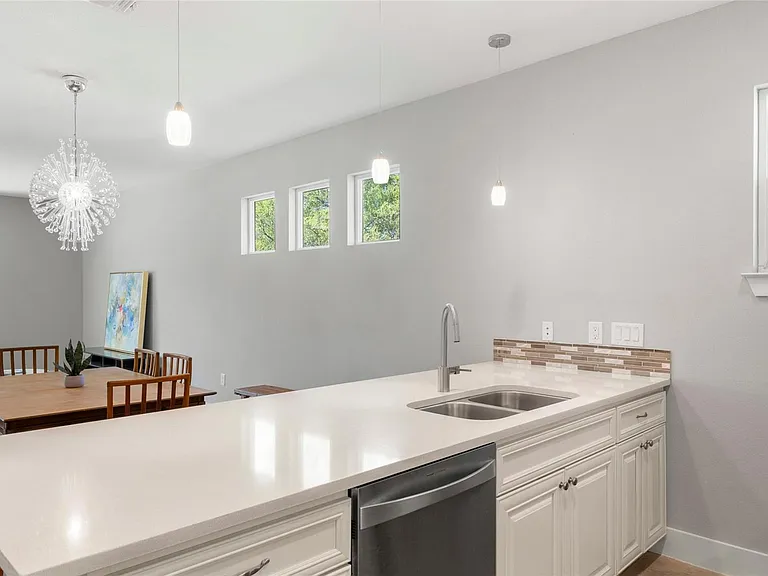 3104 Neal St — Photo 14