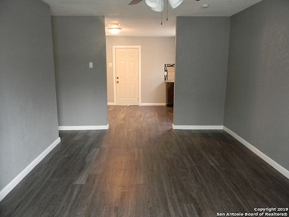 4th image of 5114 Blessing St