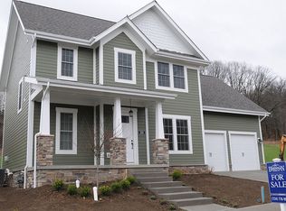 213 Venango Trl, Mars, PA 16046