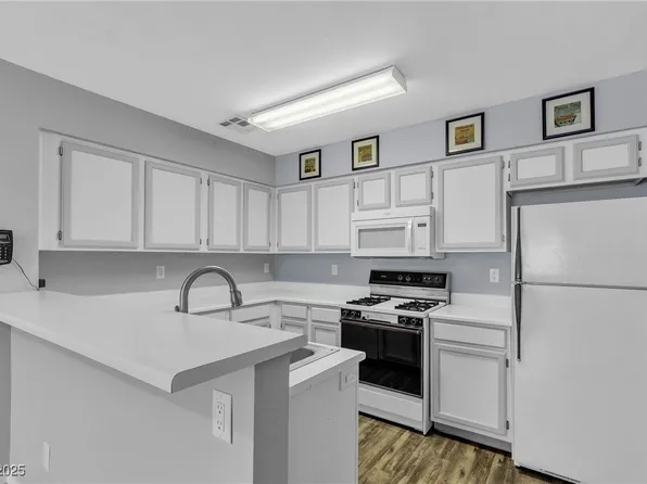 2124 Willowbury Dr Unit D, Las Vegas, NV 89108