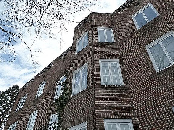 2nd image of 1506 E 8th Ave APT 8