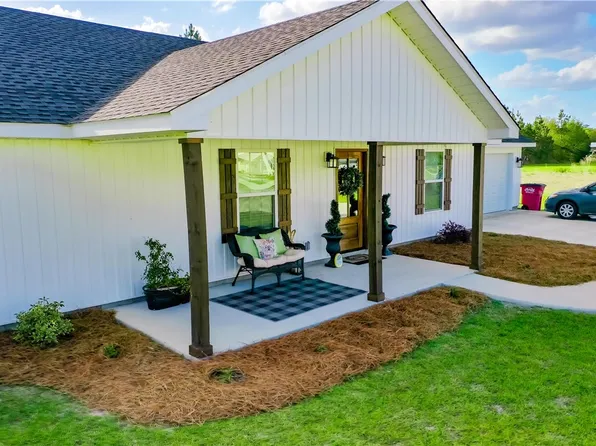 4755 Otter Creek Cir, Blackshear, GA 31516