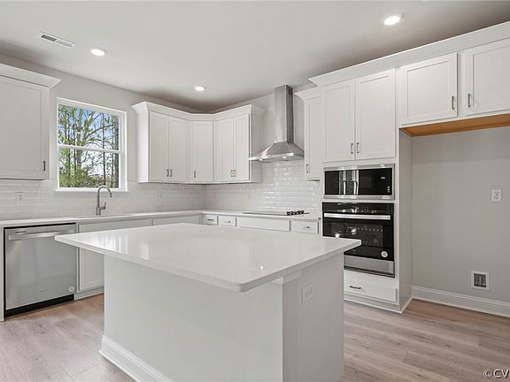 5th image of 11469 Sligo Dr