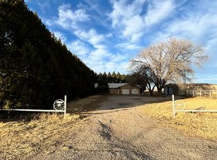 913 E Spruce St, Portales, NM 88130
