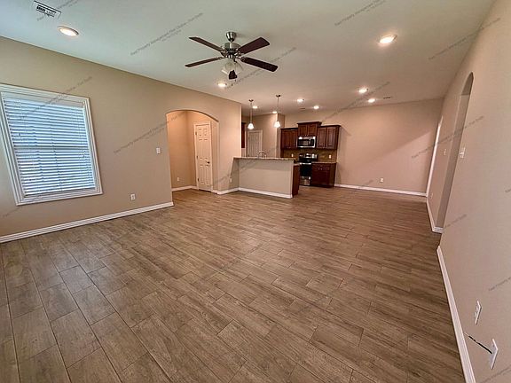 4th image of 9724 Haven Blvd