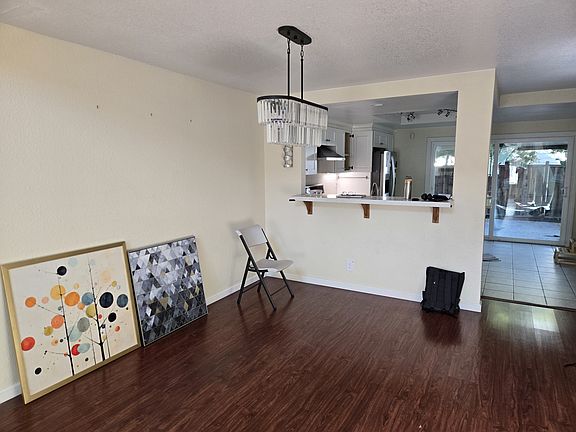 5th image of 1004 Winston Ct