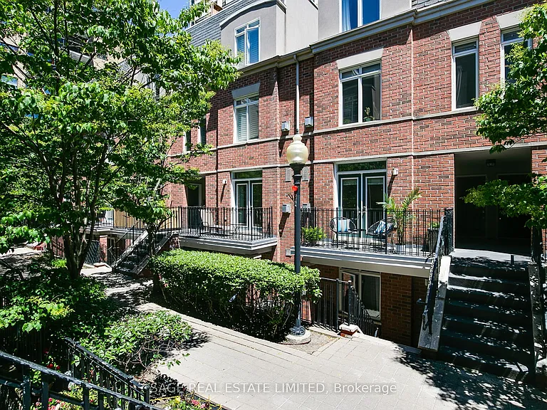 415 Jarvis St #227 — Photo 2