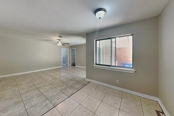 5705 Trailwood Dr — Photo 7