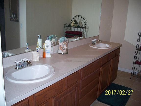 3rd image of 2221 Greenhills Dr