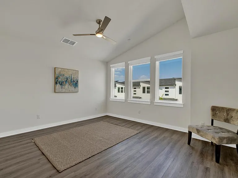 104 Creekside Trl #702 — Photo 21