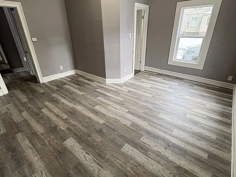 1009 South St — Photo 9