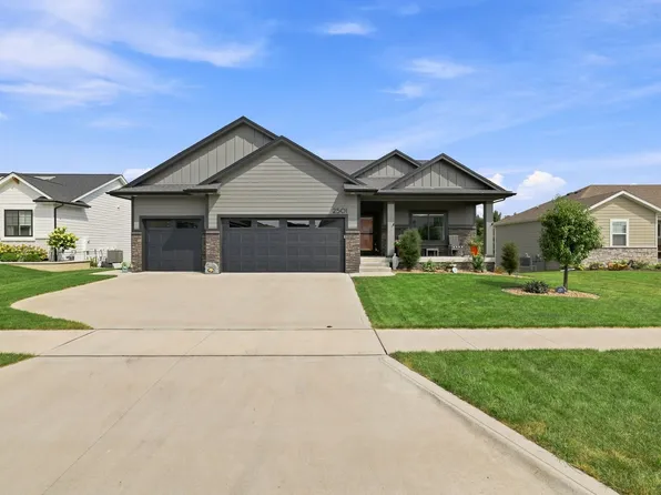 2501 Butler Dr, Adel, IA 50003