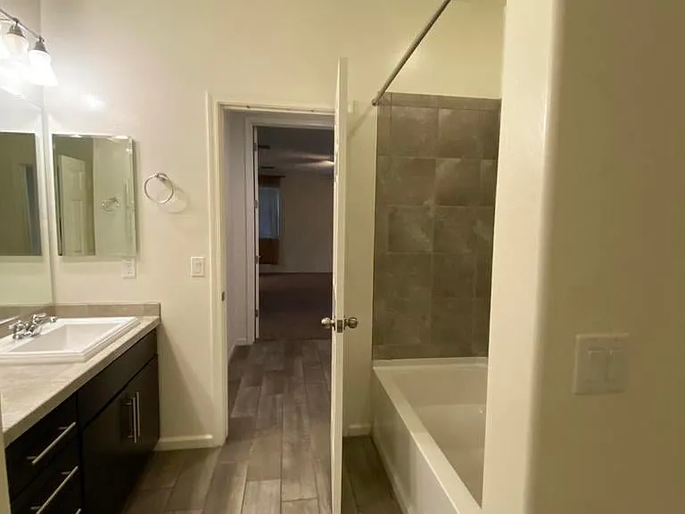3549 E Apricot Ln — Photo 26