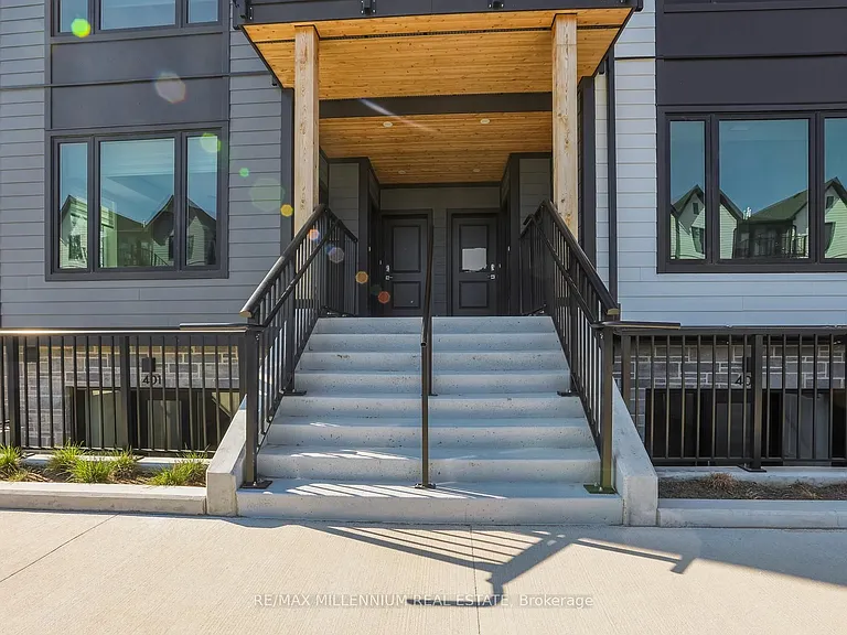 708 Woolwich St — Photo 7