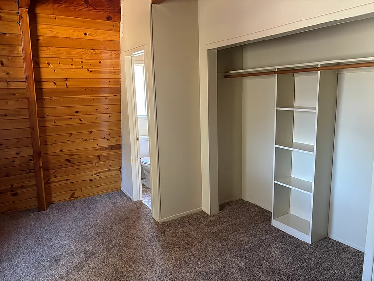 835 Hart Ln — Photo 6
