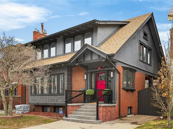 151 Holton Ave S, Hamilton, ON L8M 2L6