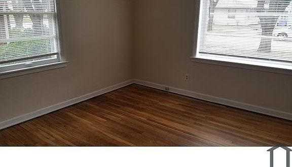 4th image of 2202 Hancock St APT 2