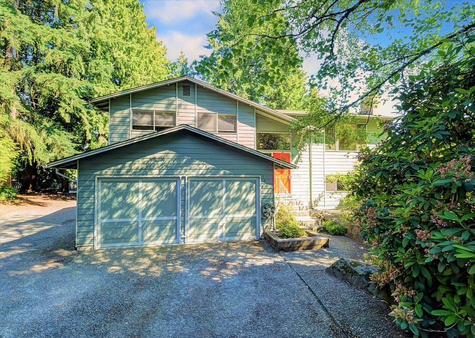 1st image of 16525 60th Ave W