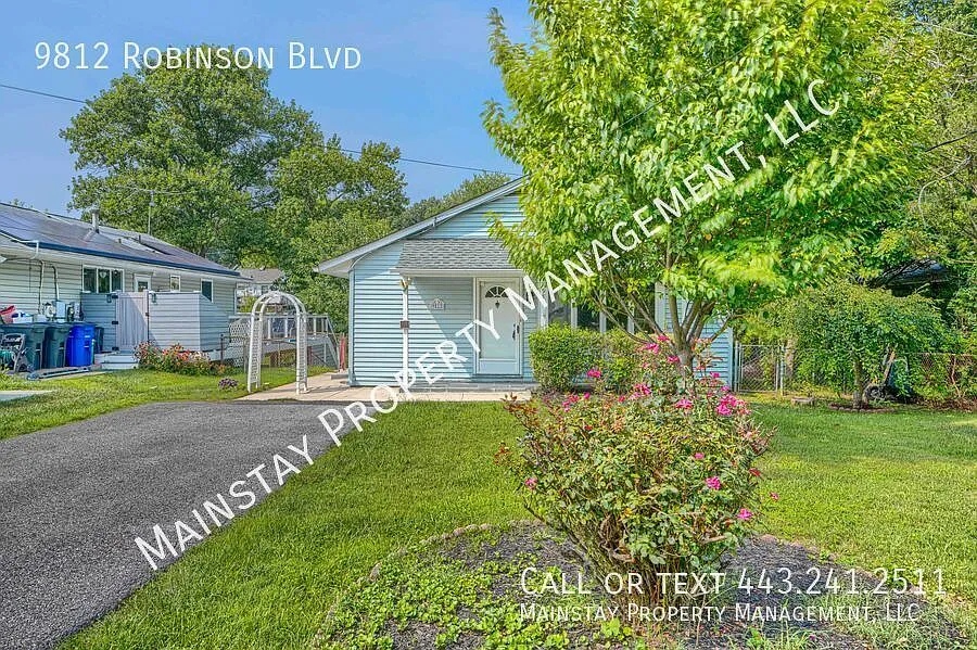 9812 Robinson Blvd