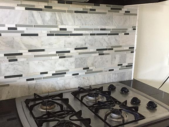 5th image of 11010 Rose Ave APT 201