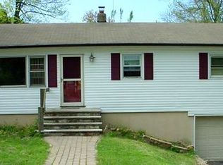 560 Wills Rd, Landing, NJ 07850