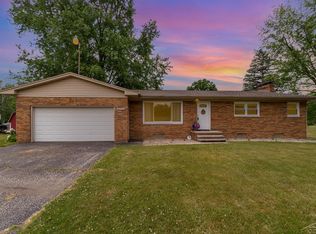 8655 N River Rd, Freeland, MI 48623