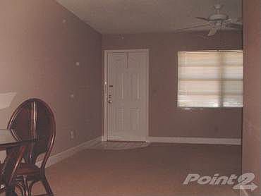 Foyer reduced