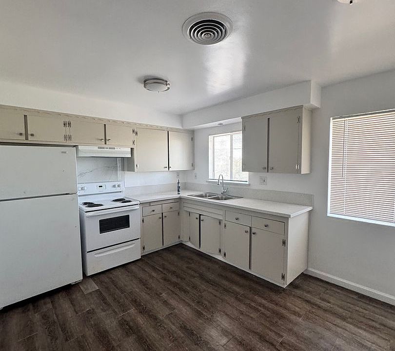 1st image of 2600 Haley St APT 15