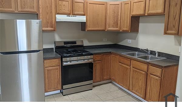 1st image of 1609 S Homan Ave #2R