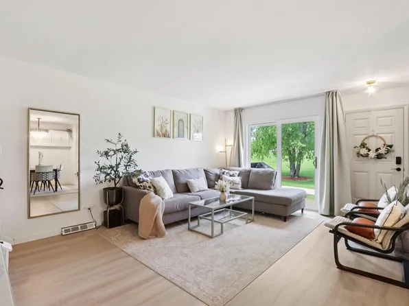 4287 West College AVENUE, Milwaukee, WI 53221